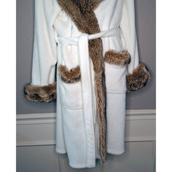 Pottery Barn Faux Fur Ombre Hooded Robe Caramel Trim "M" Monogram Size M - Picture 5 of 12